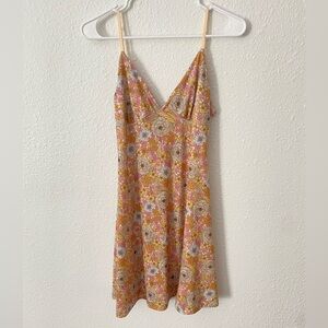 7day Wknd vintage floral yellow pink v-neck cami mini dress, size L / M